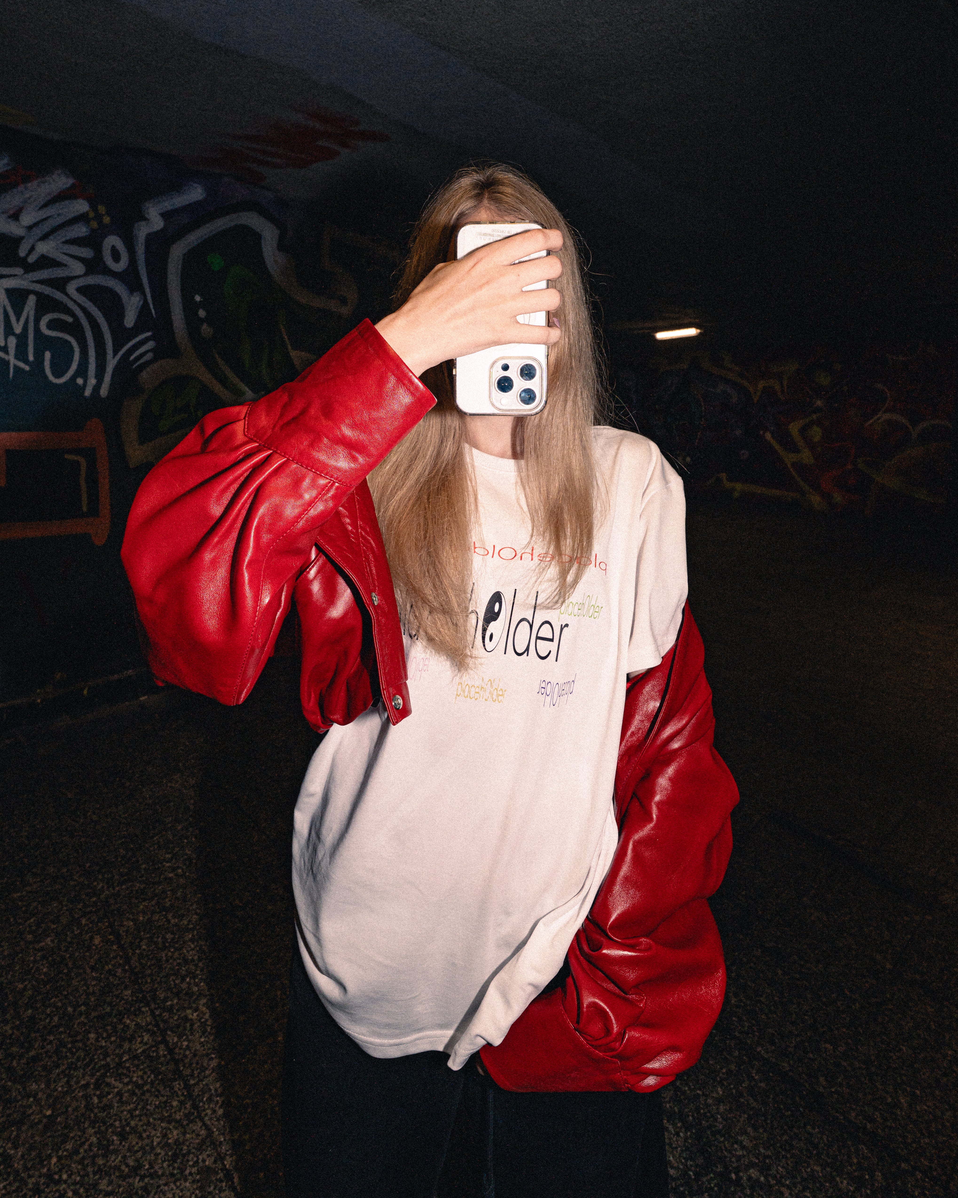 PLACEHOLDER COLORS TEE
